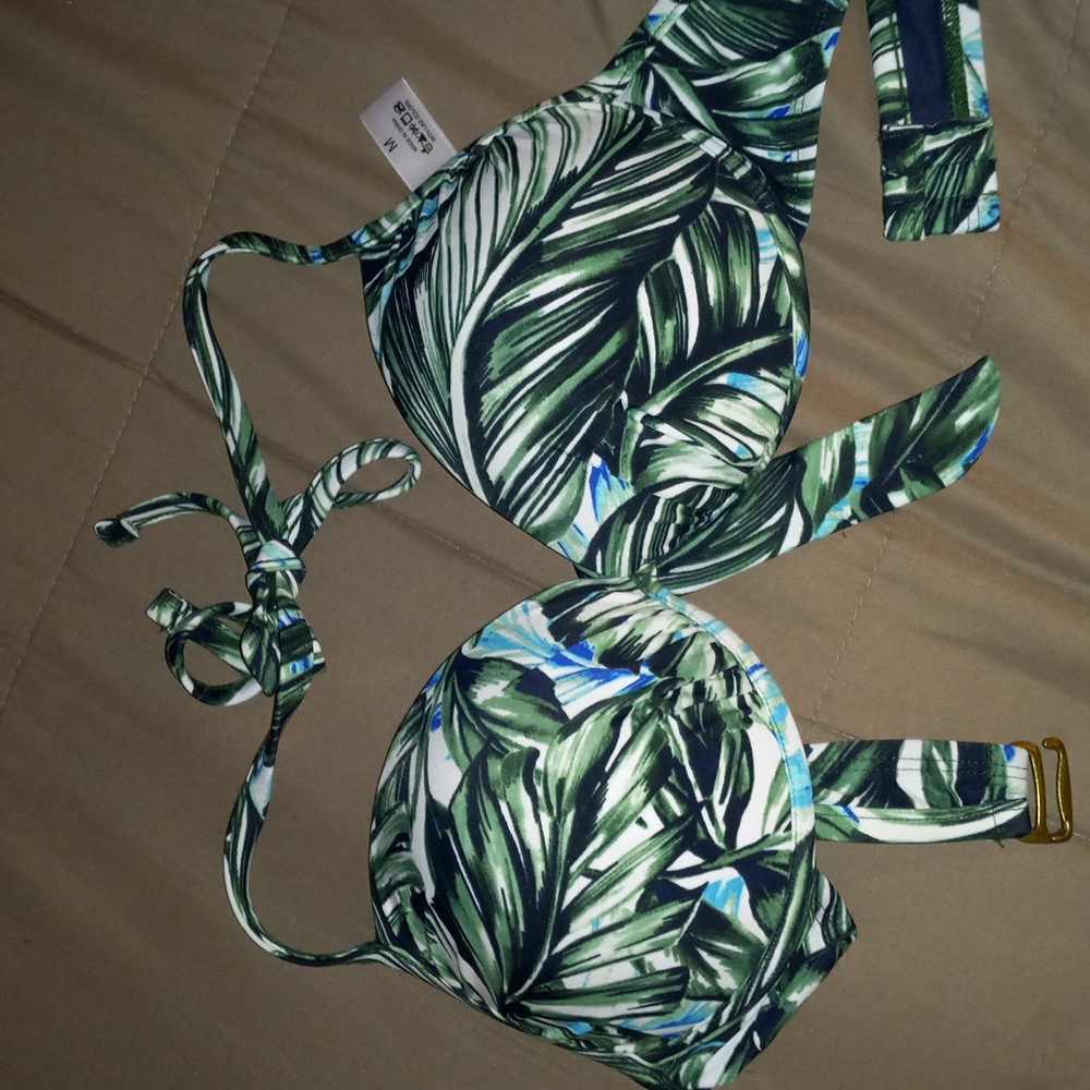 Ana swimsuit  bathingsuit top tropical leaf print totally  adorable NWOT - Picture 4 of 4